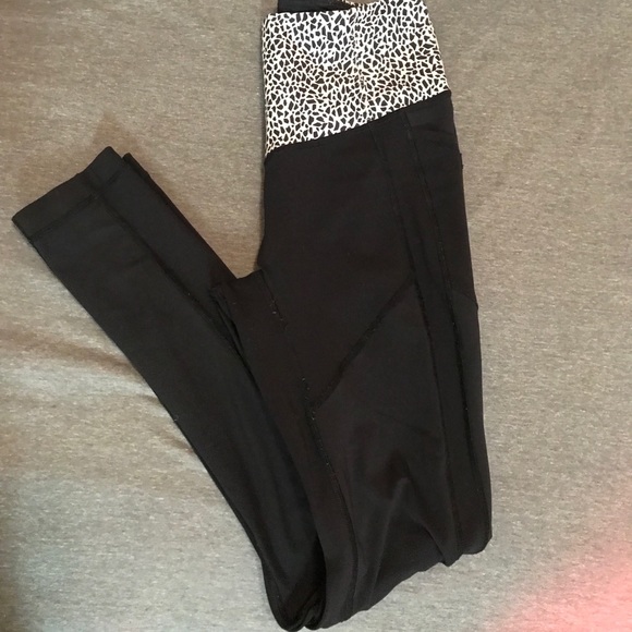 Lululemon All the right places pant - Picture 3 of 3